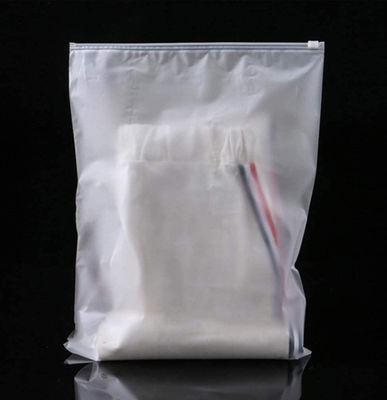 Mat Pe Plastik Buzlu Kilitli Ambalaj Torbası Toz Geçirmez Bagaj Kullanımı